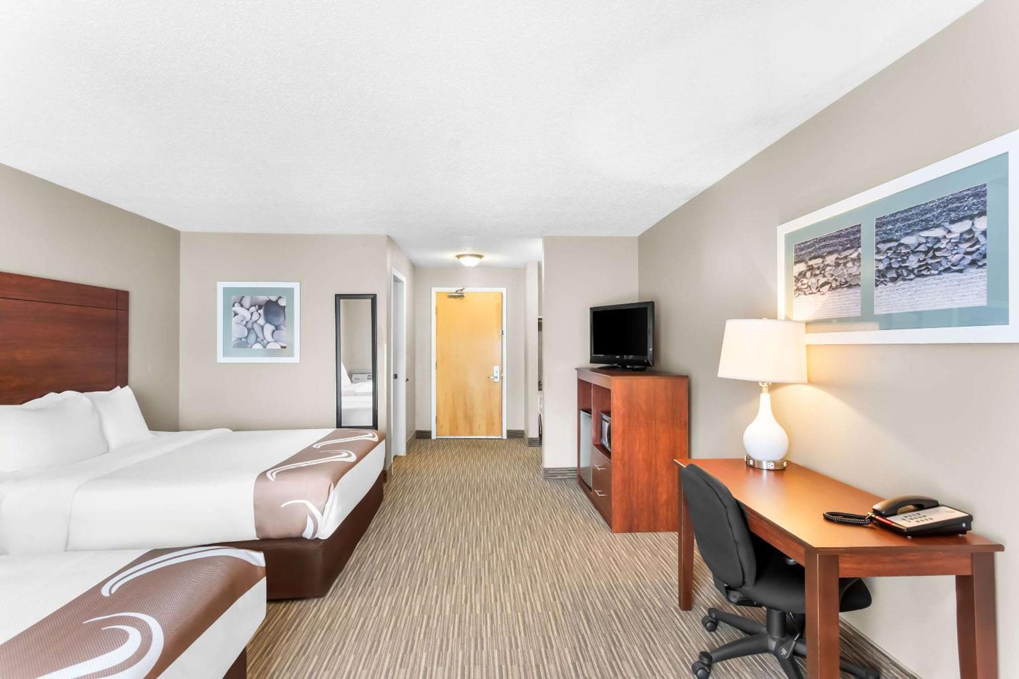 Quality Inn & Suites ゴーラム エクステリア 写真
